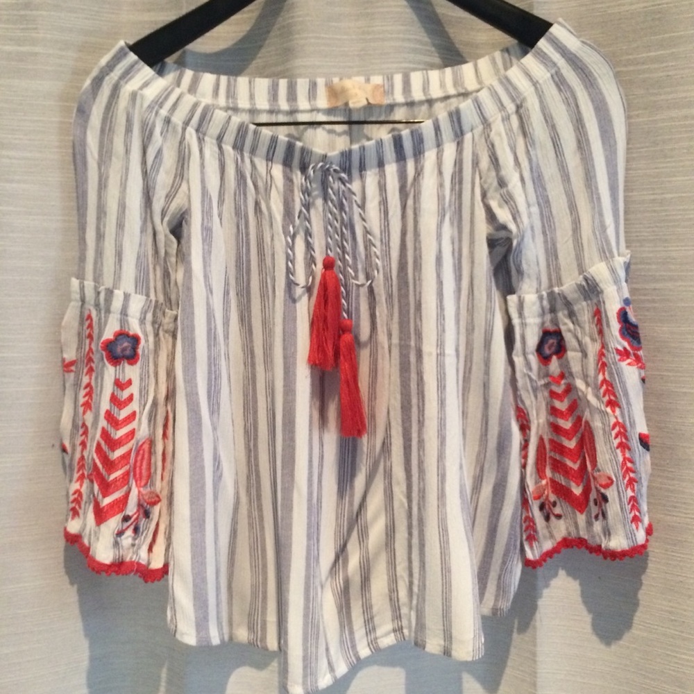 New Altar’d State Boho Bell Sleeve Crop Top Size S